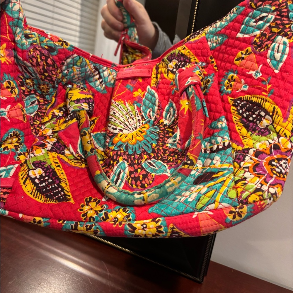 Vera Bradley - Crossbody Purse - Floral pattern